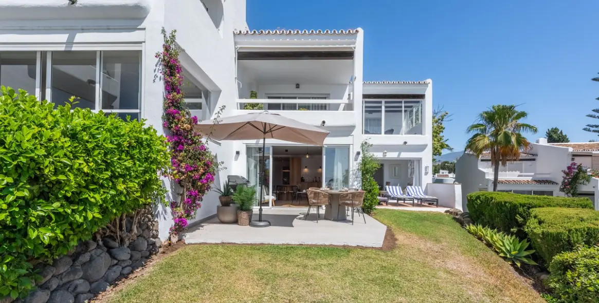 Long-term rent of ground floor apartment in Nueva Andalucía 14