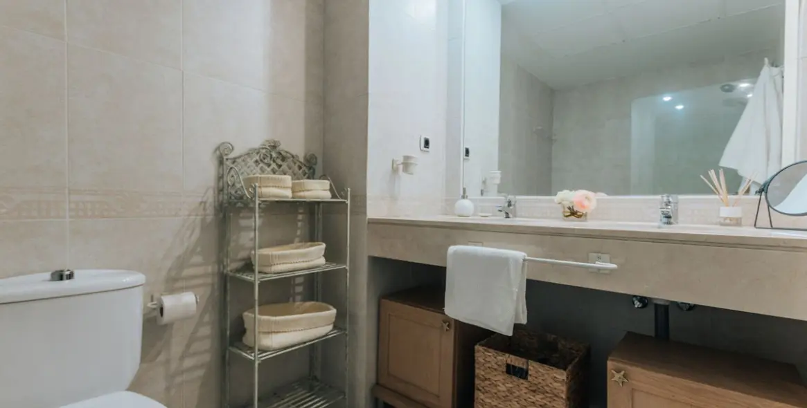 Short-term rent of ground floor apartment in Bahía de Marbella 8