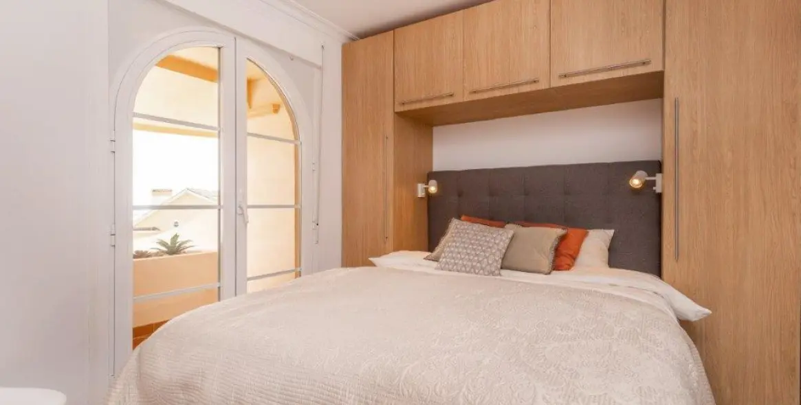 Краткосрочная аренда апартаментов на среднем этаже в Nueva Andalucía 18