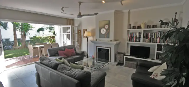 Long-term rent of duplex in Estepona 2