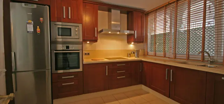 Long-term rent of duplex in Estepona 3