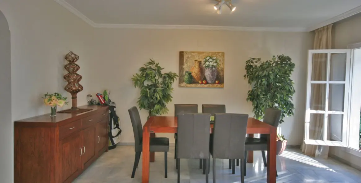 Long-term rent of duplex in Estepona 5