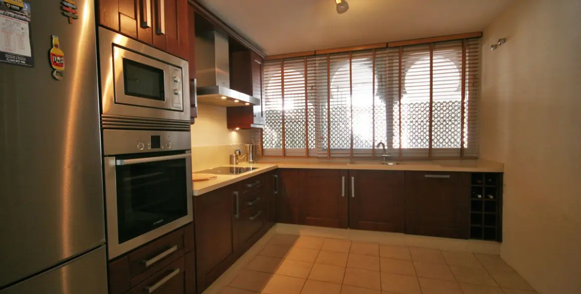 Long-term rent of duplex in Estepona 6