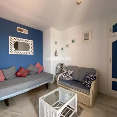 Short-term rent of penthouse in El Paraiso