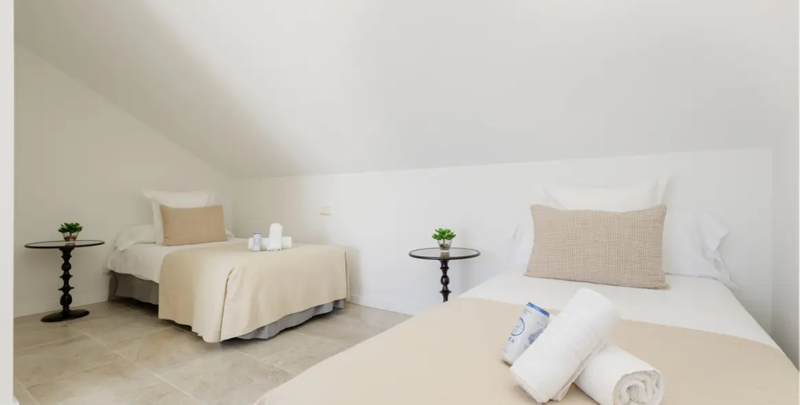 Long-term rent of townhouse in Bahía de Marbella 9