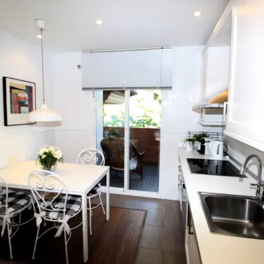 Short-term rent of middle floor apartment in Puerto Banús