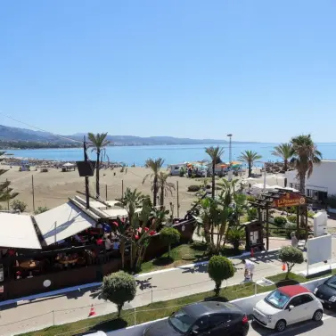 Short-term rent of middle floor apartment in Puerto Banús