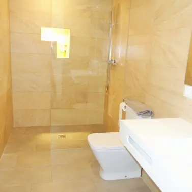 Short-term rent of middle floor apartment in Puerto Banús