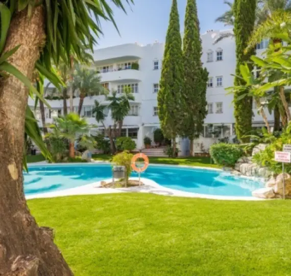 Short-term rent of ground floor apartment in Marbella