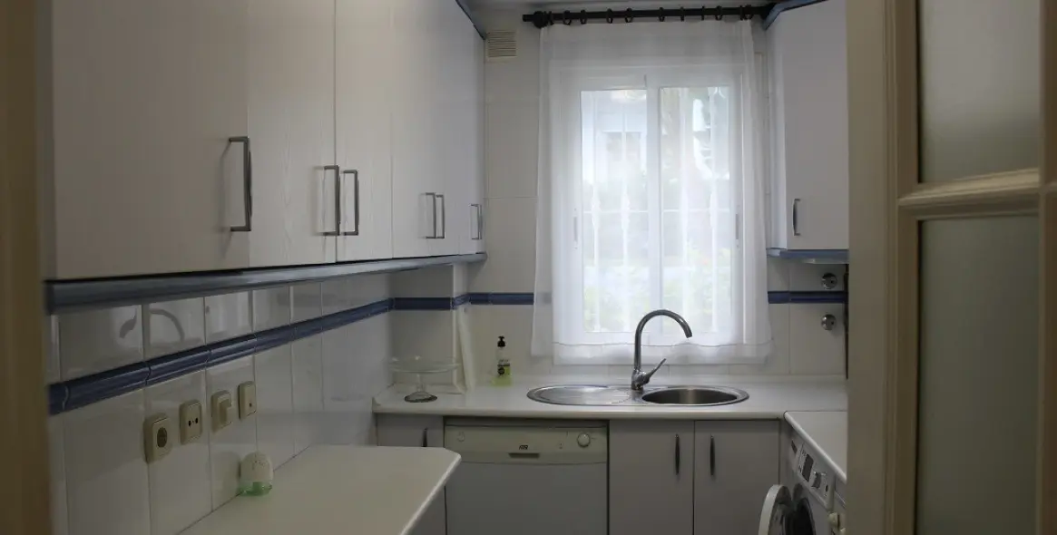 Short-term rent of ground floor apartment in Marbella 10