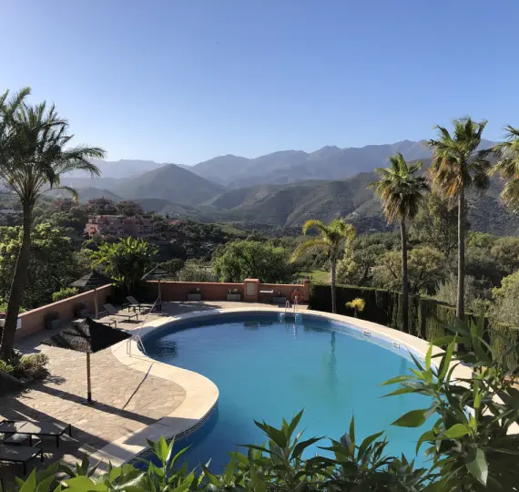 Краткосрочная аренда апартаментов на первом этаже в Ojén