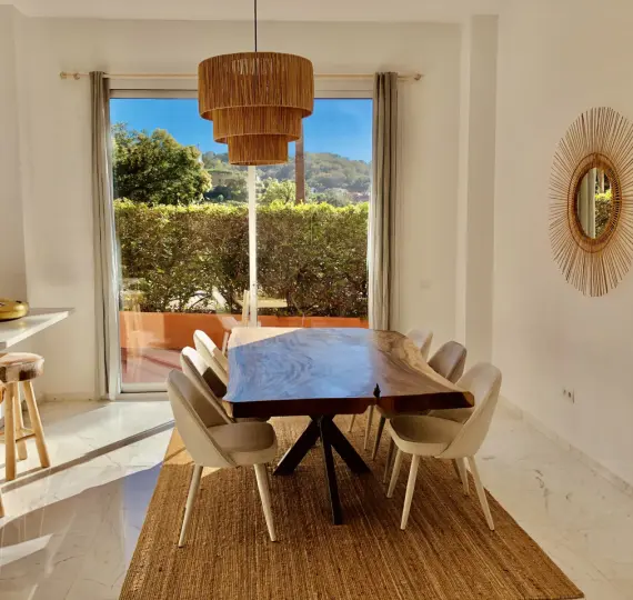 Краткосрочная аренда апартаментов на первом этаже в Ojén