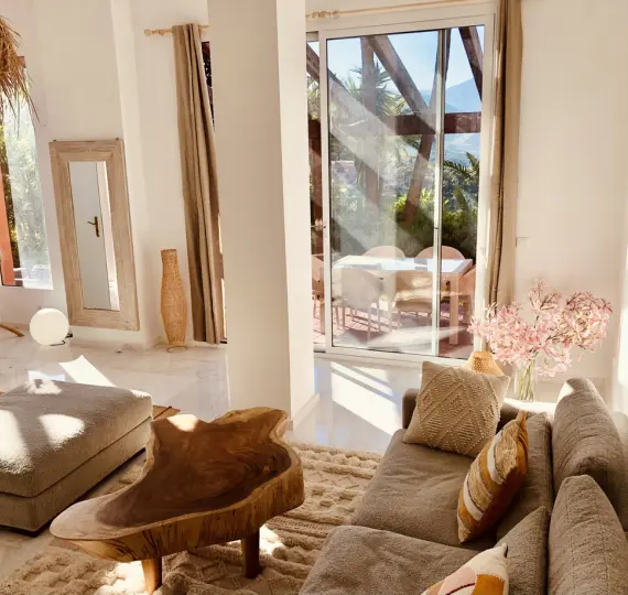 Краткосрочная аренда апартаментов на первом этаже в Ojén