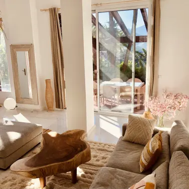 Short-term rent of ground floor apartment in Ojén
