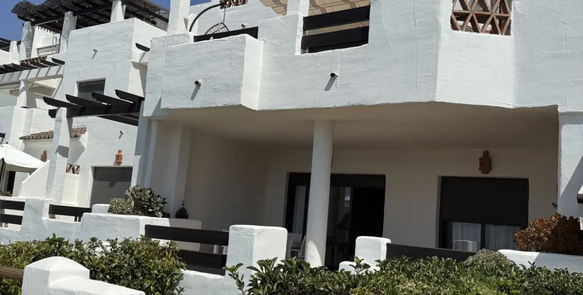 Long-term rent of ground floor apartment in Selwo 10