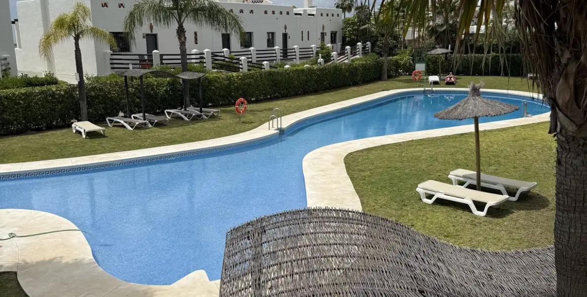 Long-term rent of ground floor apartment in Selwo 12