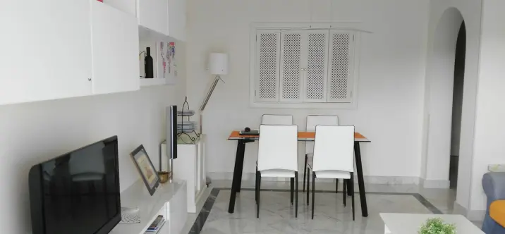 Краткосрочная аренда апартаментов на среднем этаже в Puerto Banús 2