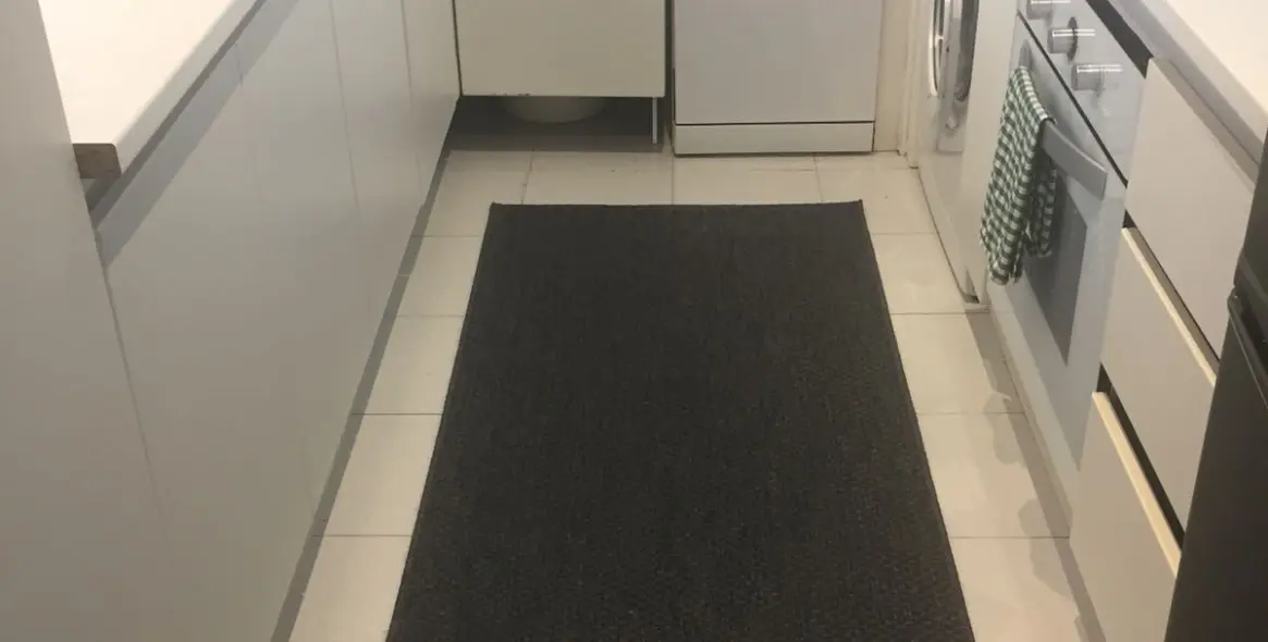 Short-term rent of middle floor apartment in Puerto Banús 15