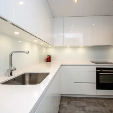 Short-term rent of middle floor apartment in Puerto Banús