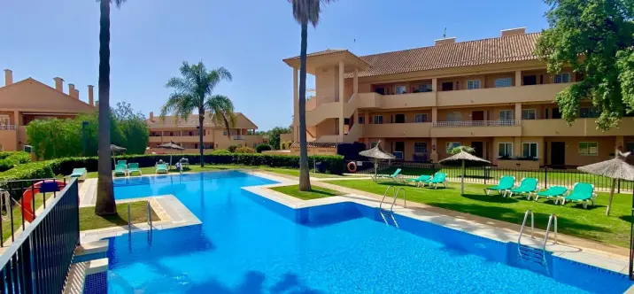 Short-term rent of middle floor apartment in Marbella 1