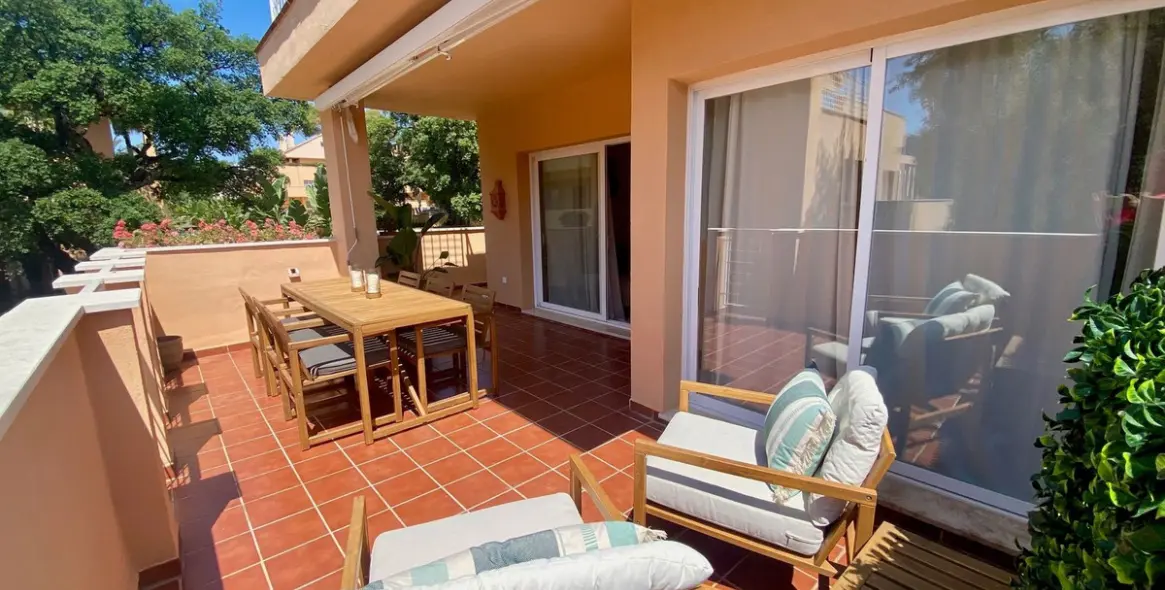 Краткосрочная аренда апартаментов на среднем этаже в Marbella 4