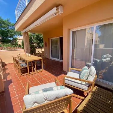 Short-term rent of middle floor apartment in Marbella