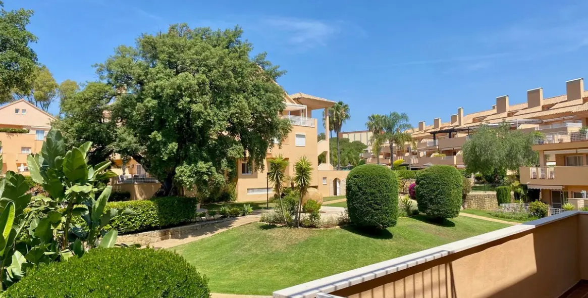 Краткосрочная аренда апартаментов на среднем этаже в Marbella 6