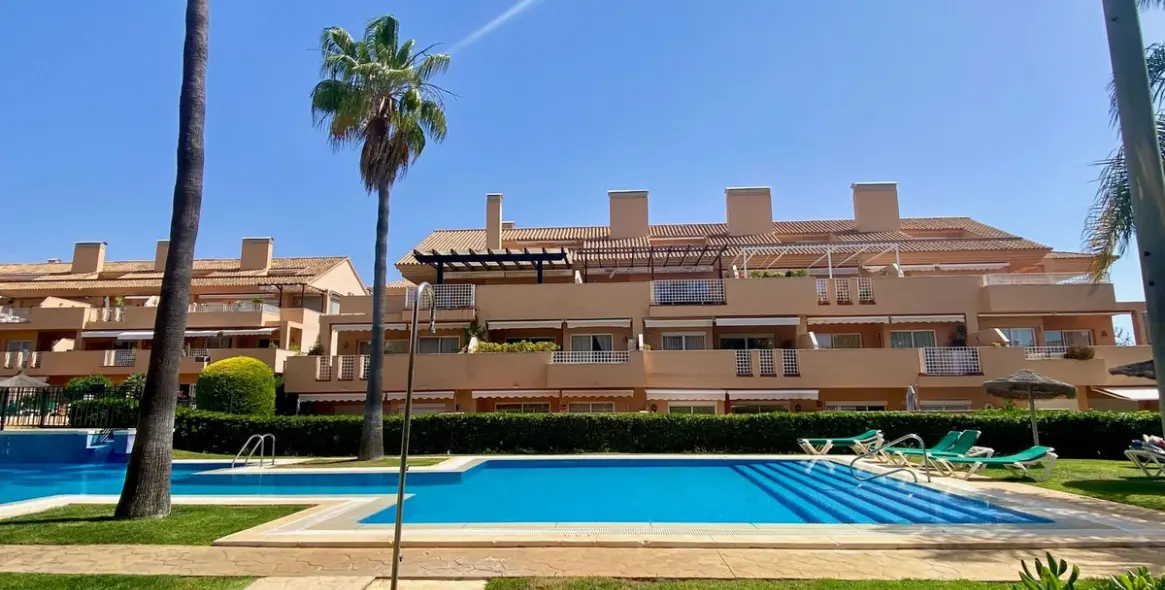 Краткосрочная аренда апартаментов на среднем этаже в Marbella 31