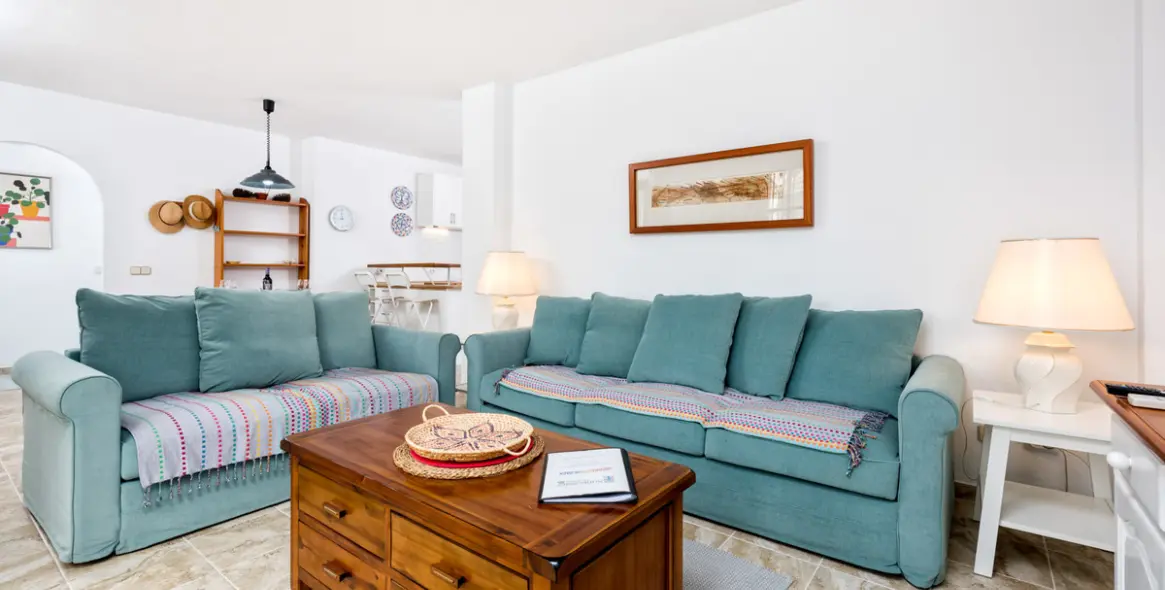 Краткосрочная аренда апартаментов на первом этаже в Calahonda 3