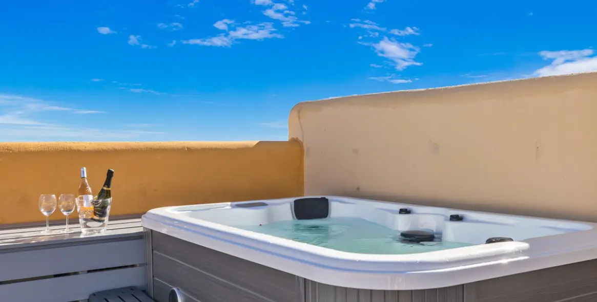 Short-term rent of penthouse in La Cala de Mijas 2