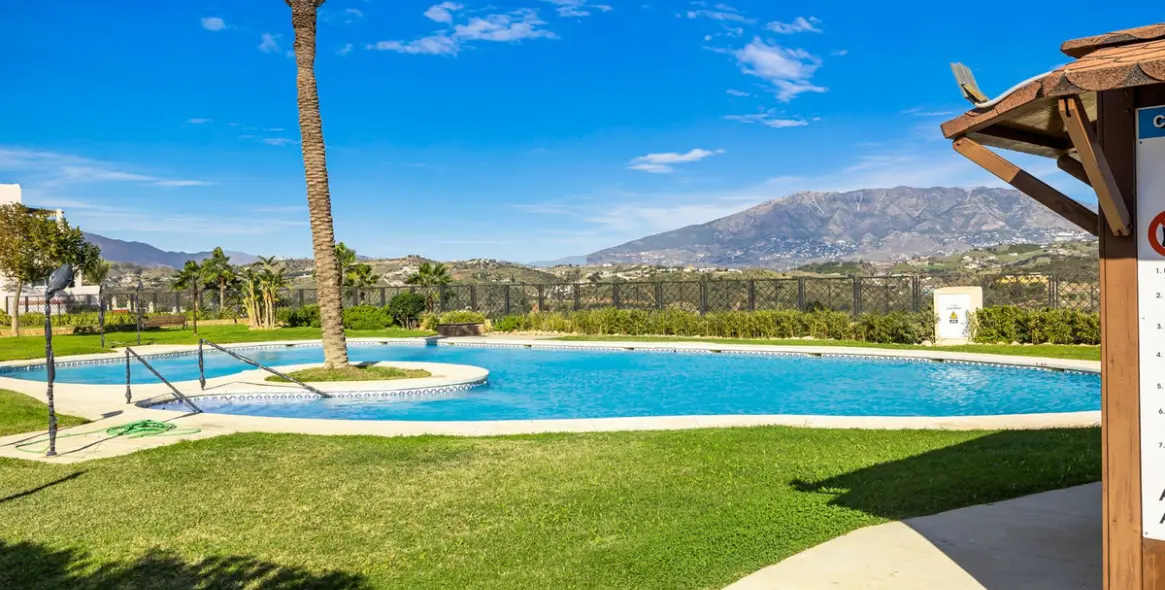 Short-term rent of penthouse in La Cala de Mijas 3