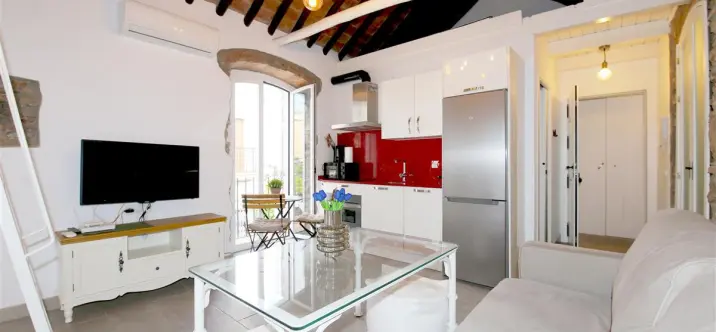 Краткосрочная аренда пентхауса в Estepona 0