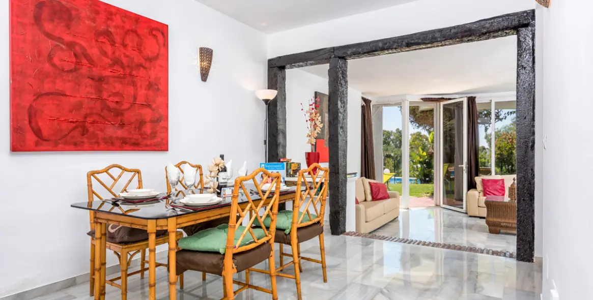 Краткосрочная аренда апартаментов на первом этаже в Calahonda 1