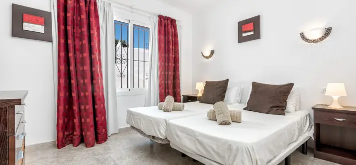 Short-term rent of ground floor apartment in Calahonda 4