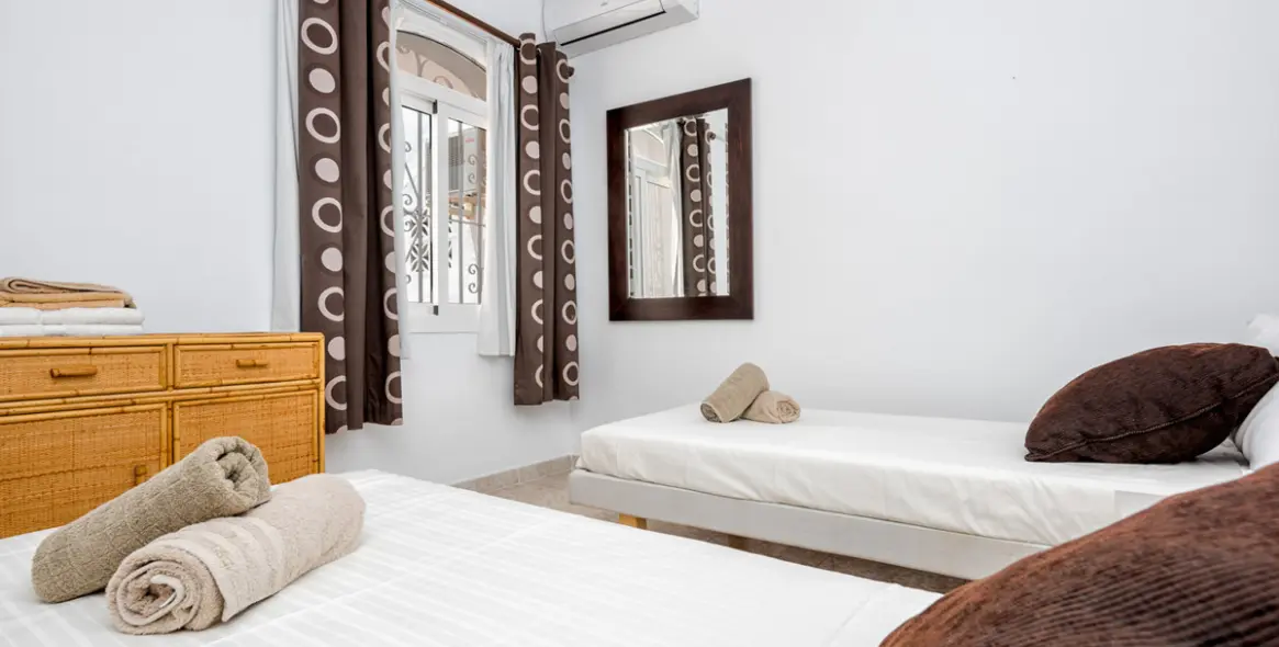 Краткосрочная аренда апартаментов на первом этаже в Calahonda 10