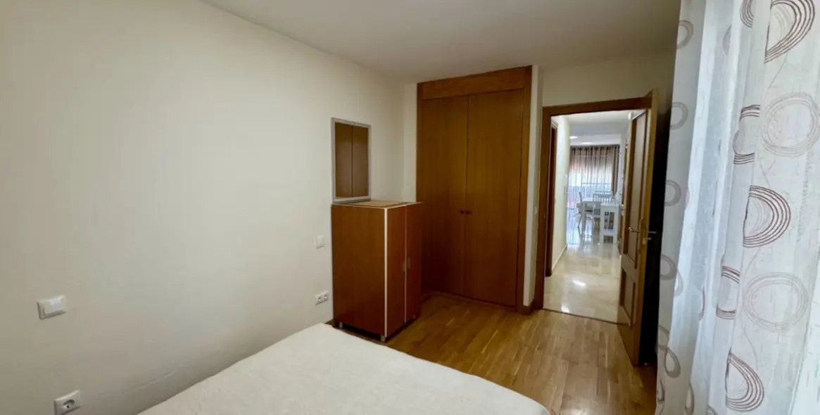 Long-term rent of middle floor apartment in Estepona 7