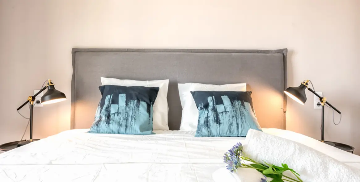 Short-term rent of penthouse in Calahonda 16