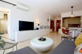 Image 4 thumb