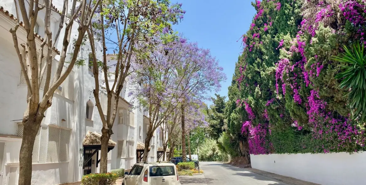 Краткосрочная аренда апартаментов на среднем этаже в Elviria 31