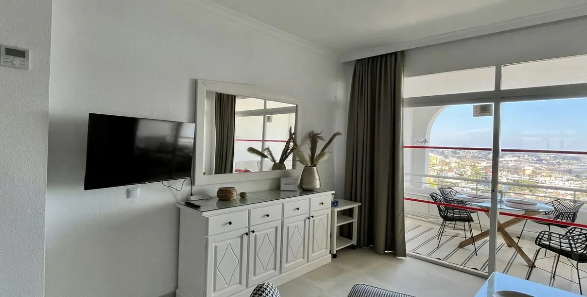 Short-term rent of middle floor apartment in Riviera del Sol 6