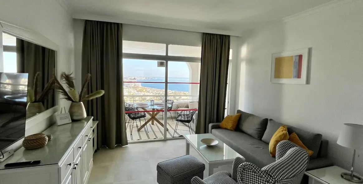 Short-term rent of middle floor apartment in Riviera del Sol 7