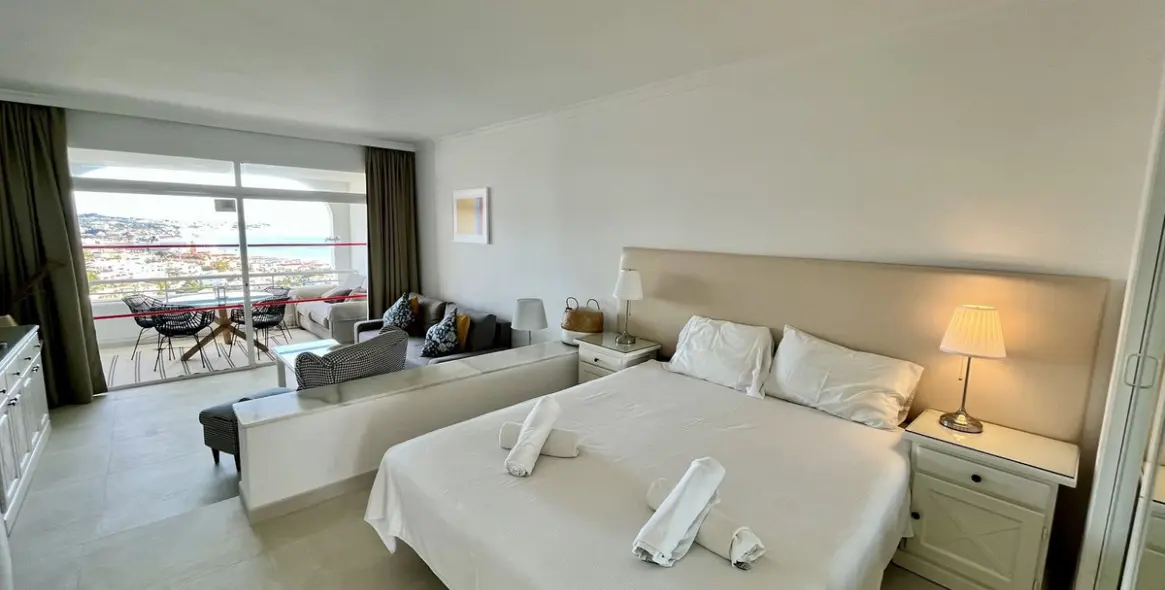 Short-term rent of middle floor apartment in Riviera del Sol 8