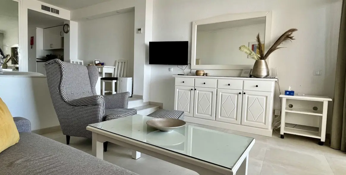 Short-term rent of middle floor apartment in Riviera del Sol 11