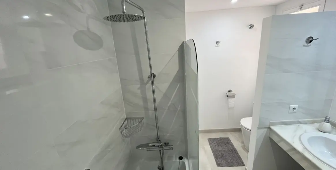 Short-term rent of middle floor apartment in Riviera del Sol 16