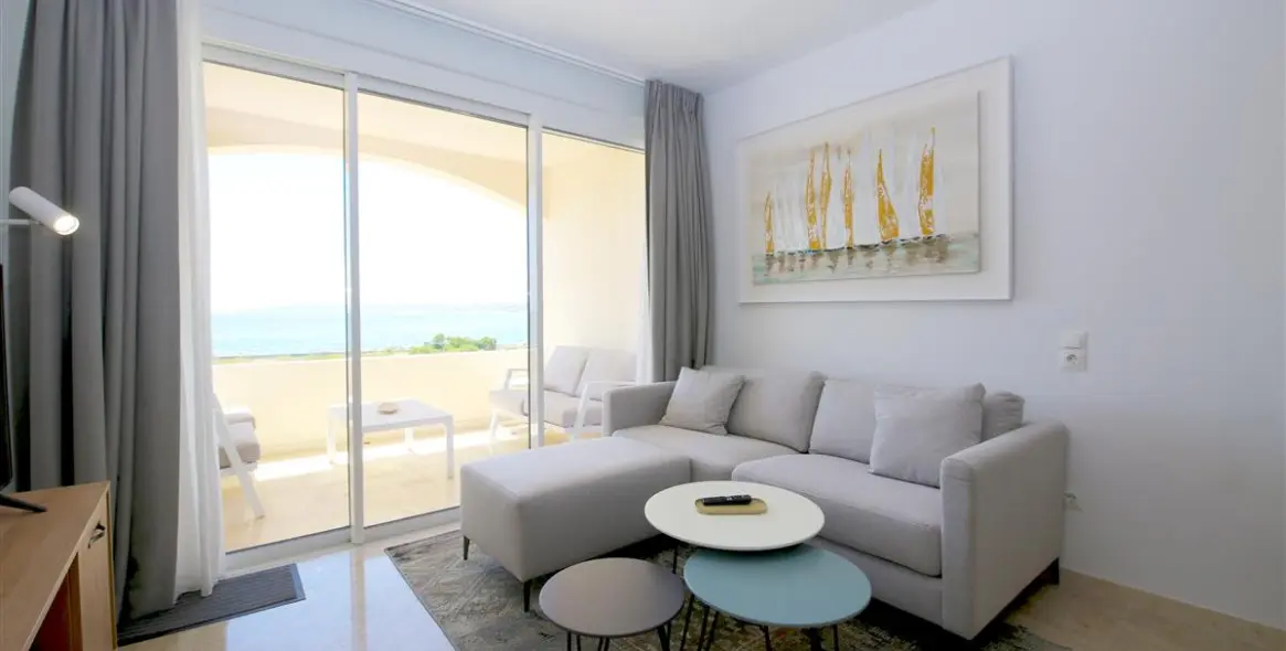 Short-term rent of ground floor apartment in Estepona 5