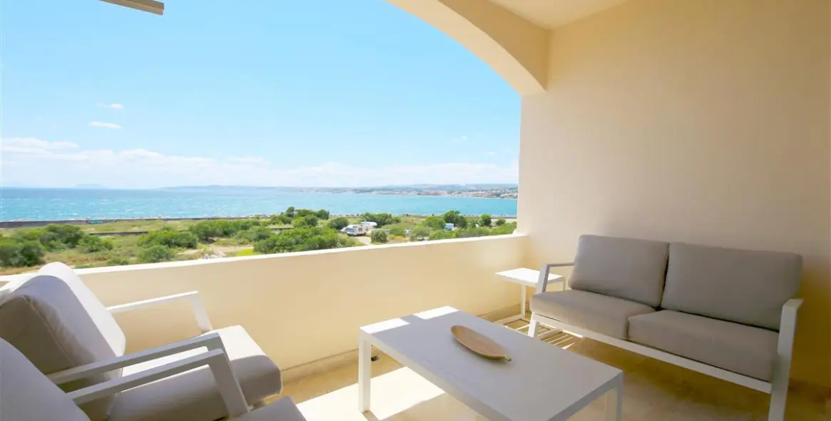 Short-term rent of ground floor apartment in Estepona 17