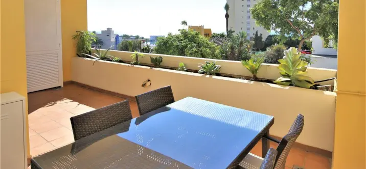 Short-term rent of ground floor apartment in Estepona 1