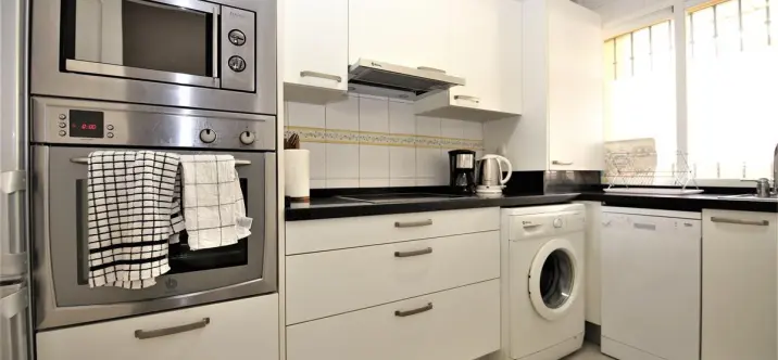 Short-term rent of ground floor apartment in Estepona 4