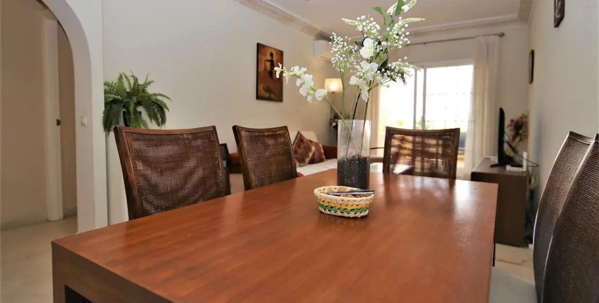 Short-term rent of ground floor apartment in Estepona 14