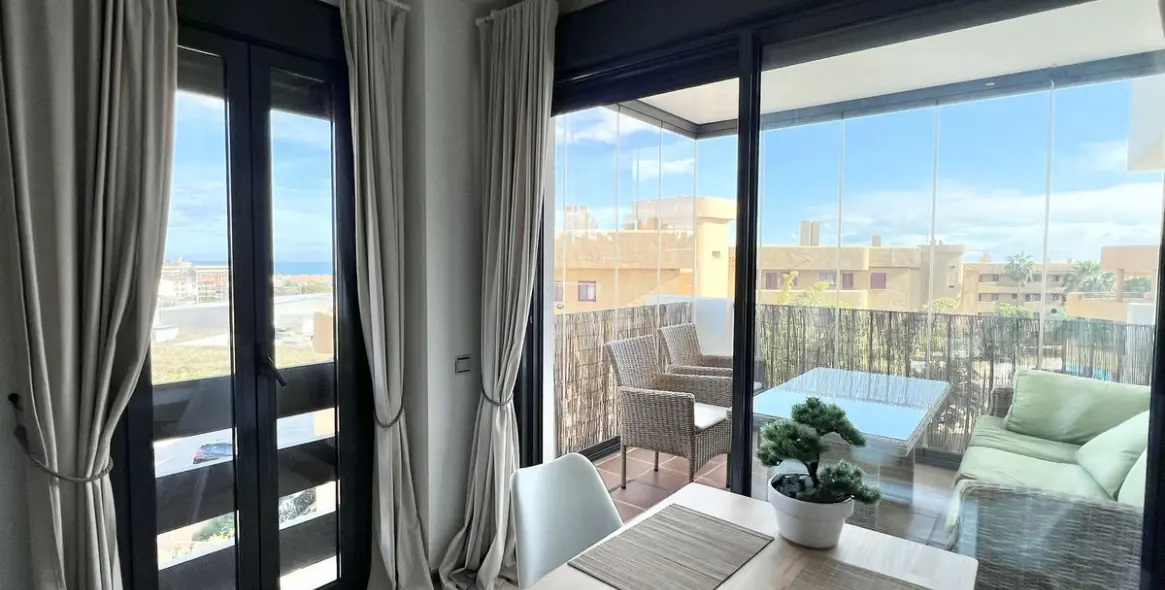 Short-term rent of middle floor apartment in La Cala de Mijas 1